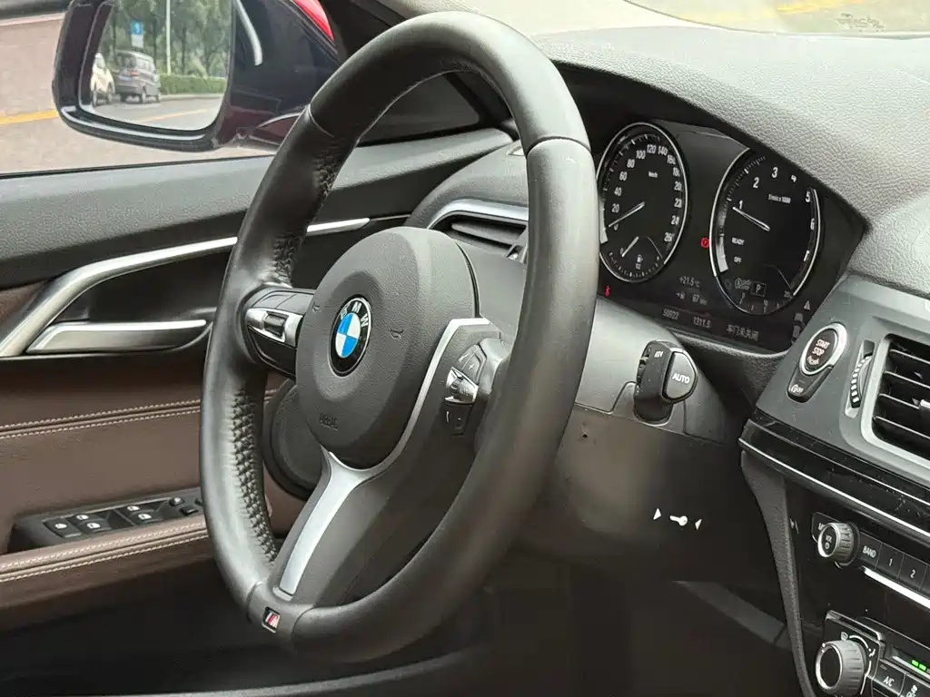 BMW 1 Series — миниатюра 10