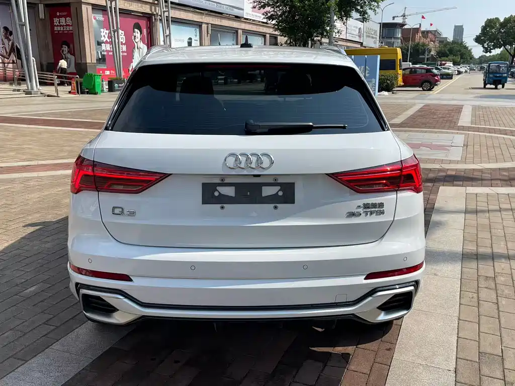Audi Q3 — миниатюра 2