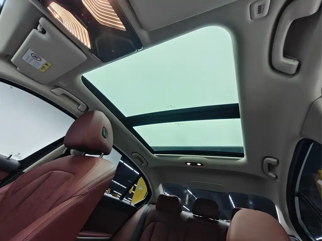 BMW i3 — миниатюра 8