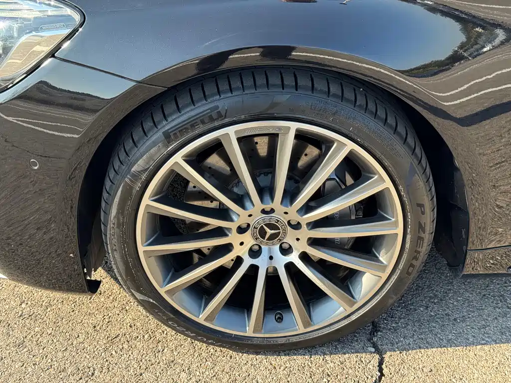 Mercedes-Benz S-Class — миниатюра 11