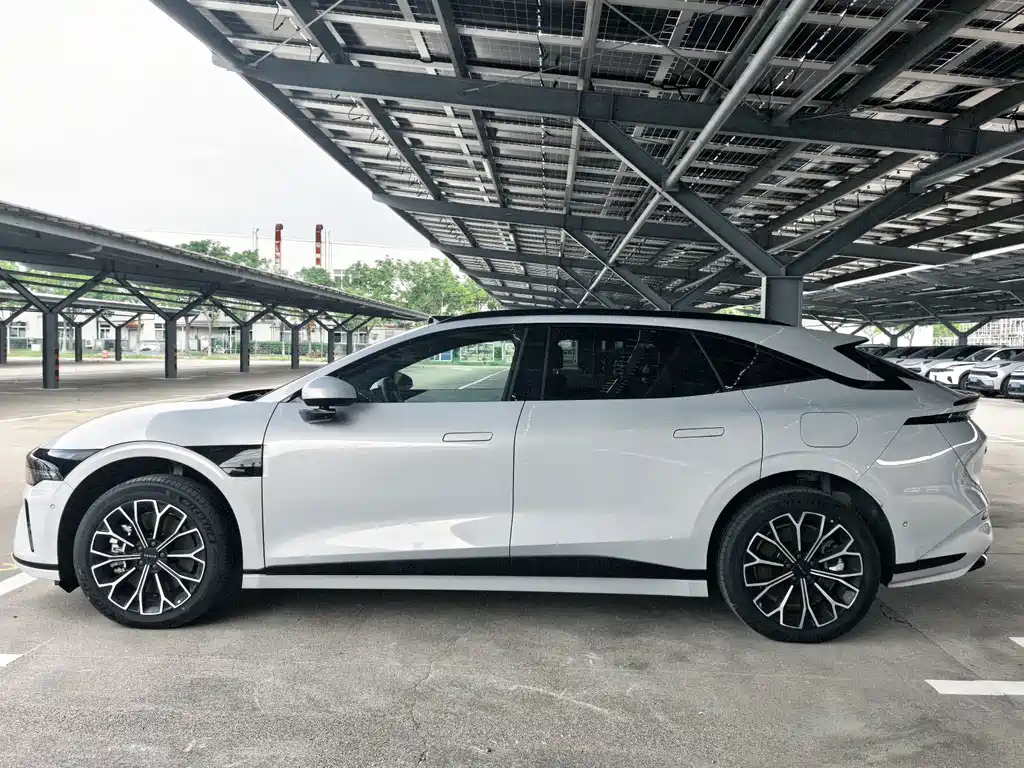 Zeekr Крайний Криптон 007 GT — миниатюра 11