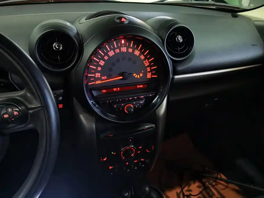MINI Mini Countryman — миниатюра 13