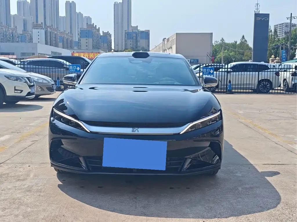 BYD Han — миниатюра 2