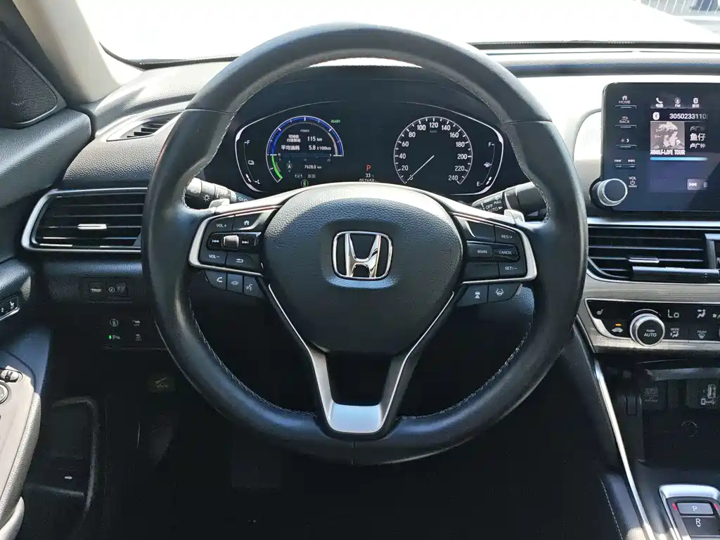 Honda Accord 2018 2.0L V