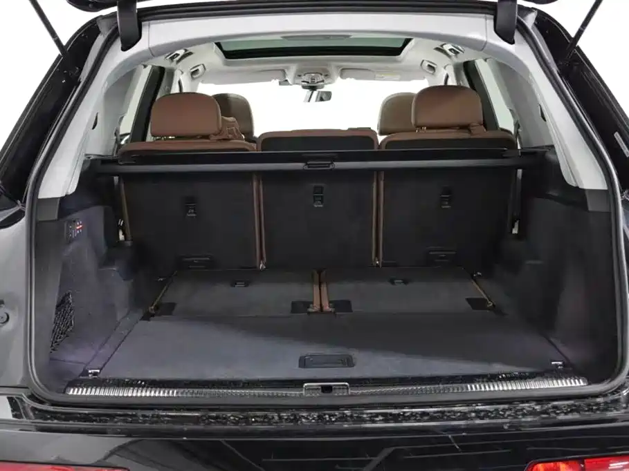 Audi Q7 — миниатюра 25