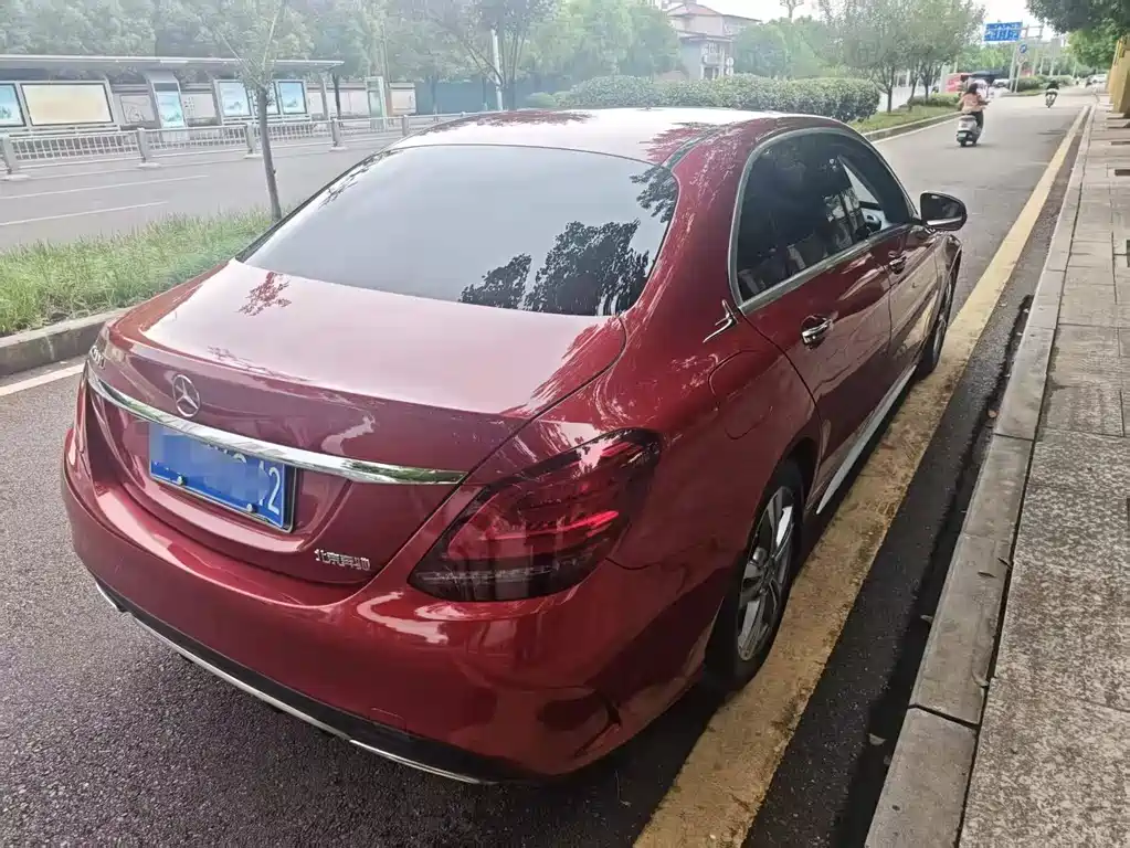 Mercedes-Benz C-Class — миниатюра 8