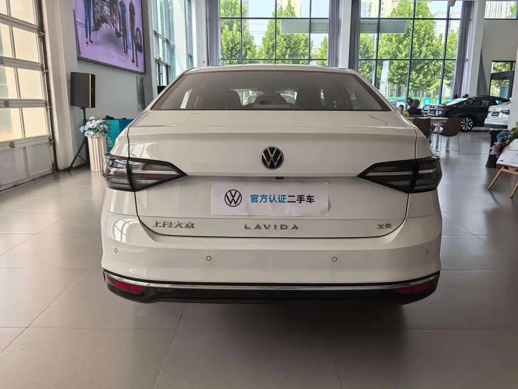 Volkswagen Lavida — миниатюра 14