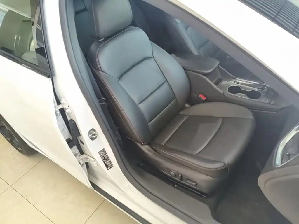Chevrolet Malibu XL — миниатюра 25