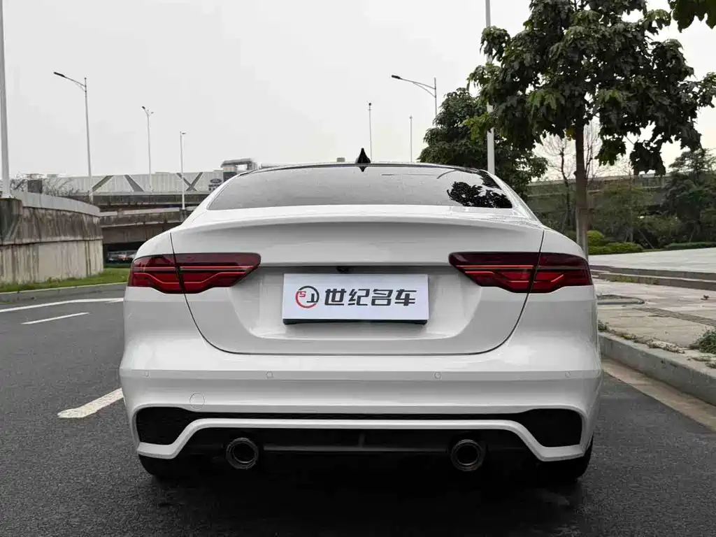 Jaguar XEL — миниатюра 17