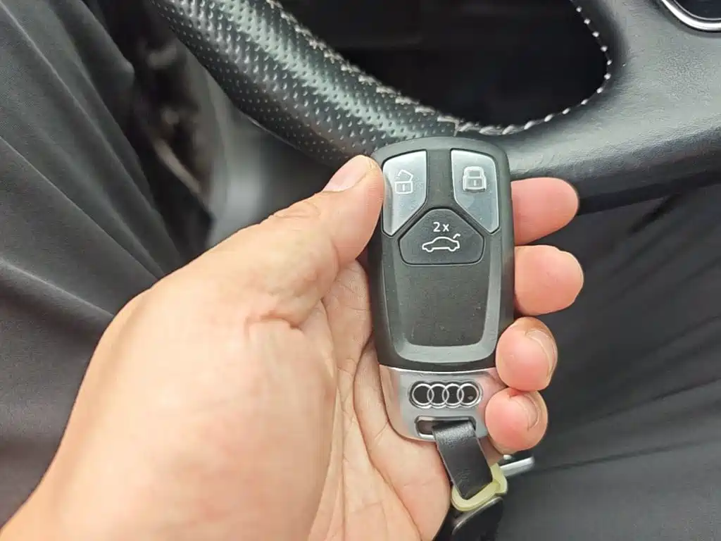Audi A4L — миниатюра 13