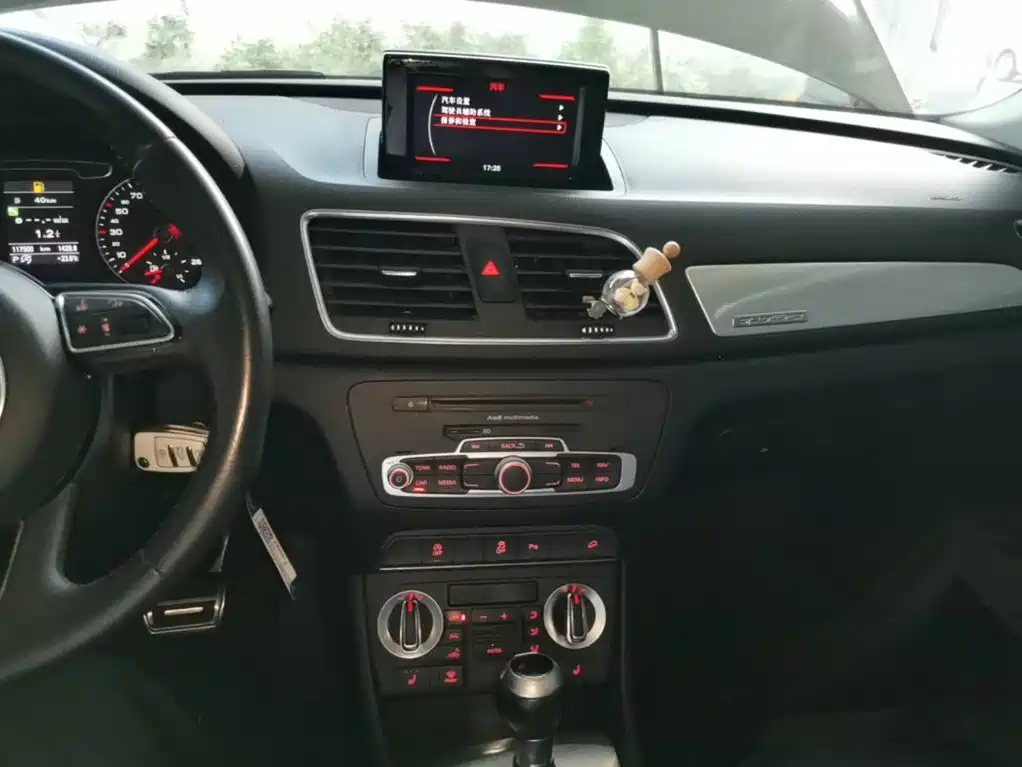 Audi Q3 — миниатюра 13
