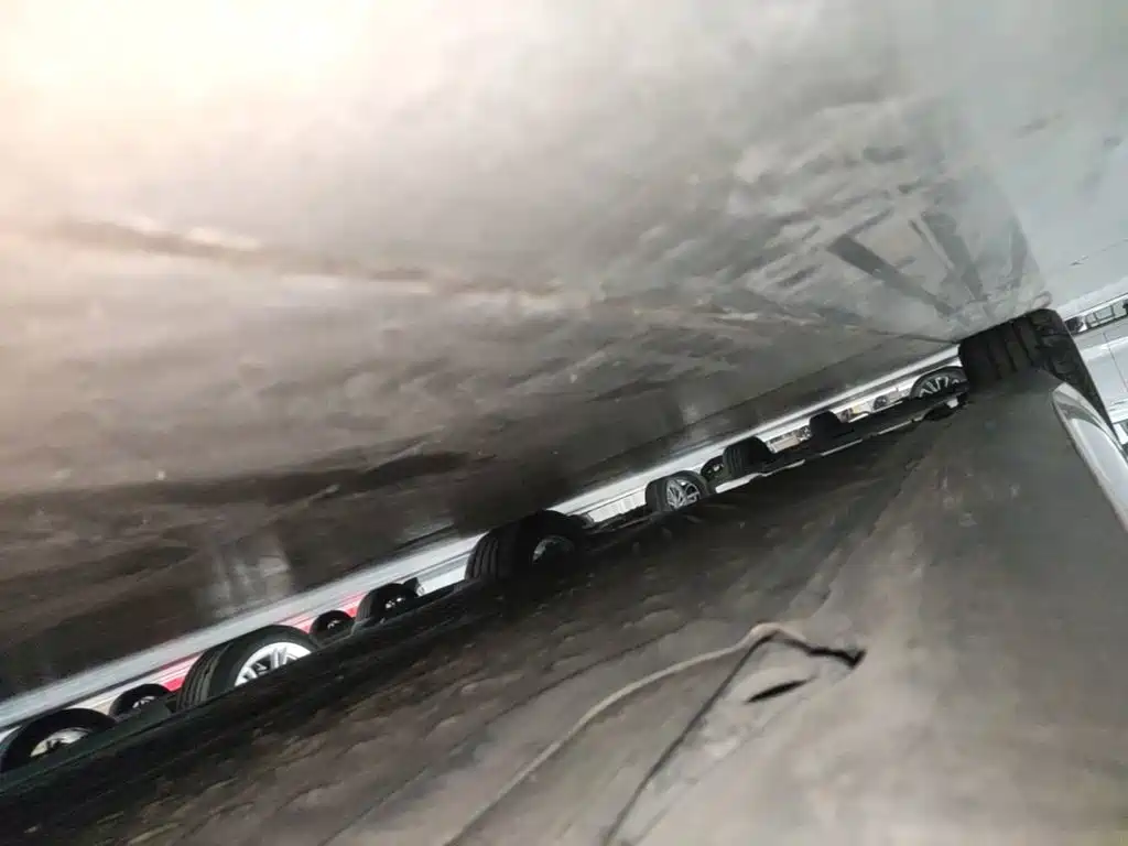 Tesla Model 3 — миниатюра 21