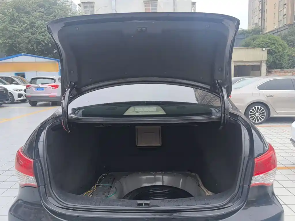 Nissan Sylphy — миниатюра 19