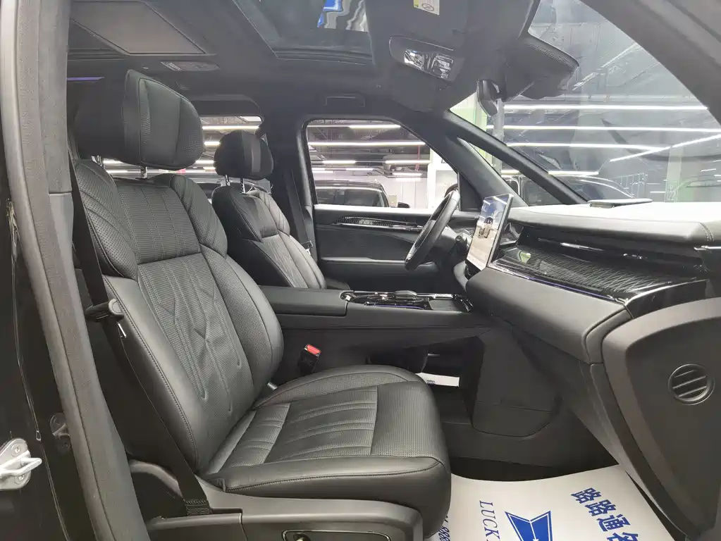 ZEEKR EXTREME KRYPTON 009