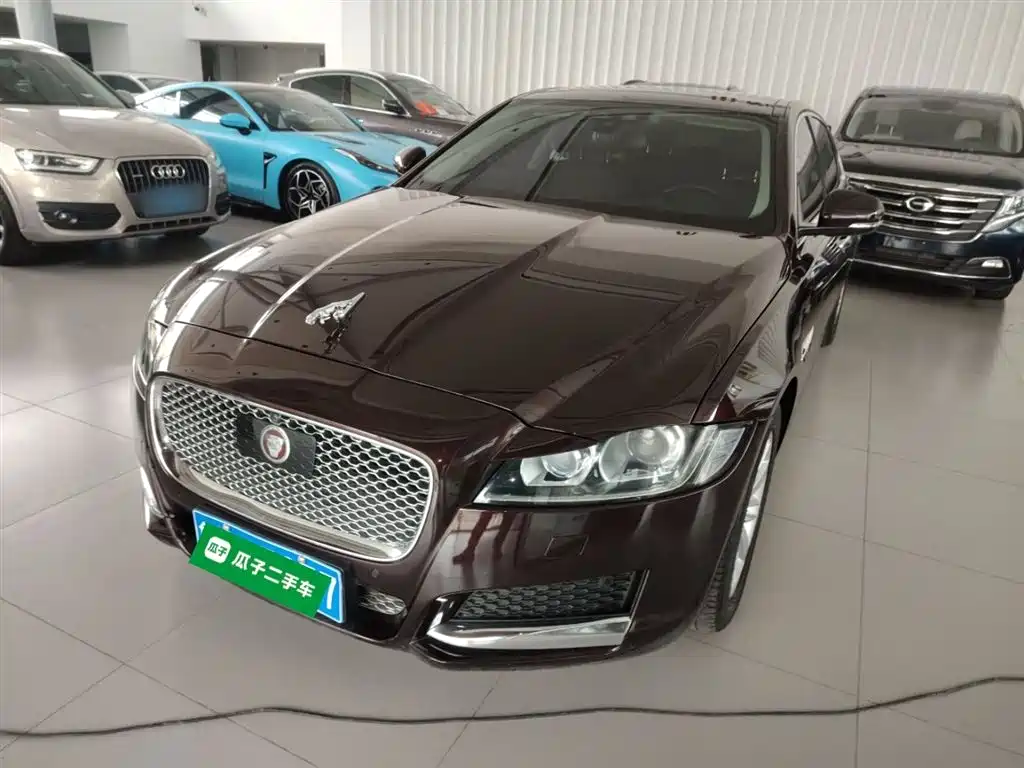 Jaguar XFL 2017