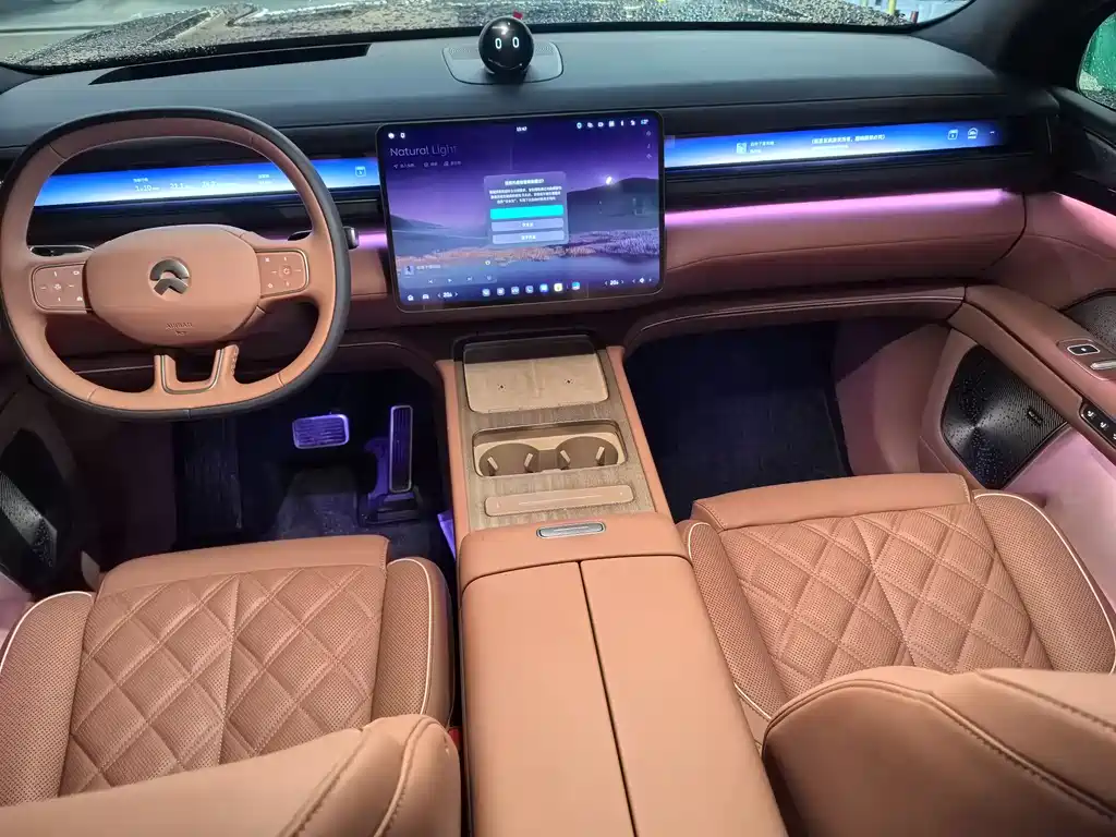 NIO ES8 2026 мест Executive Luxury