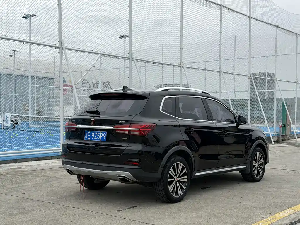 Roewe RX5 — миниатюра 4