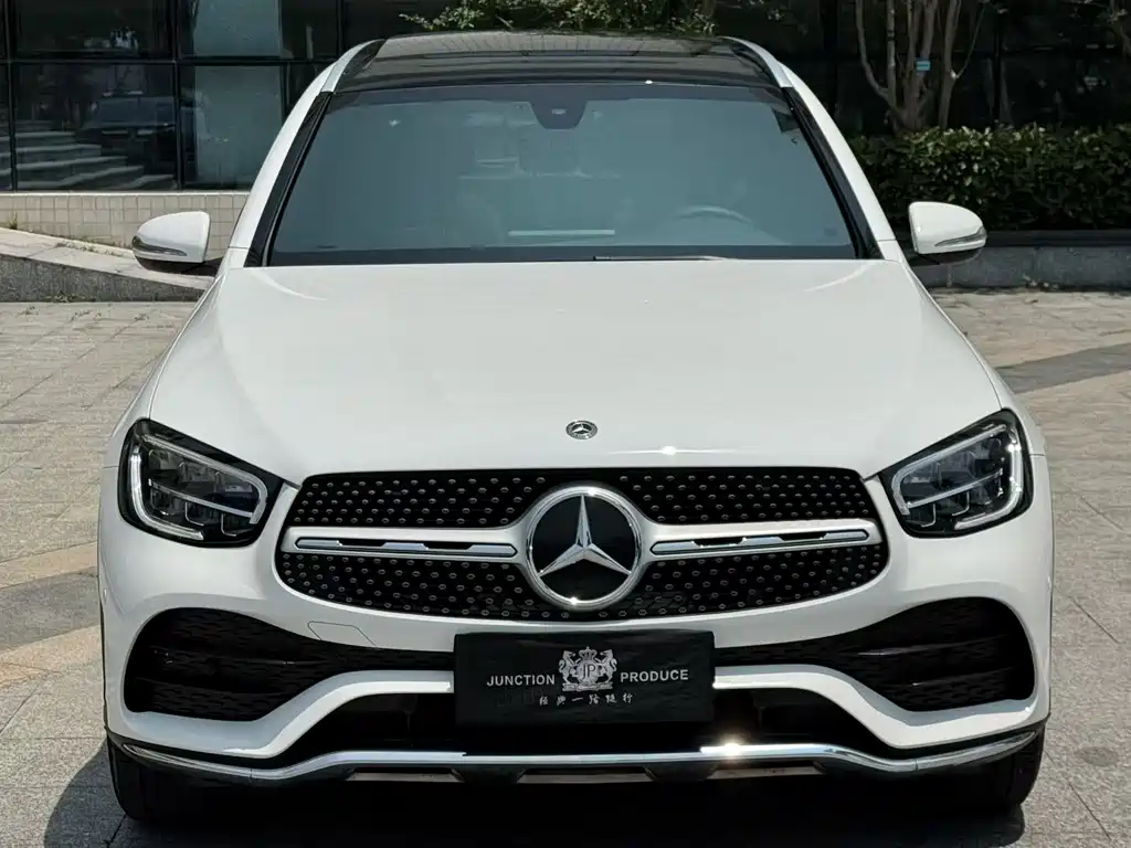 Mercedes-Benz GLC 2020 GLC 260 L 4MATIC Luxury Type