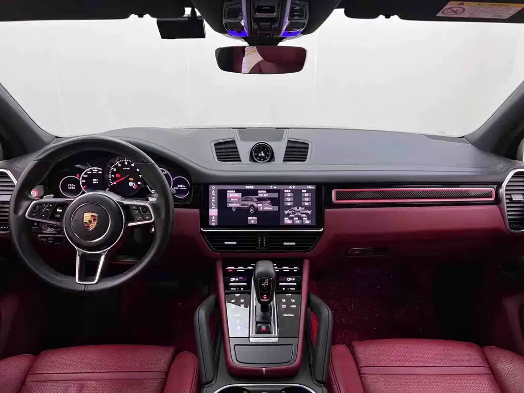 Porsche Cayenne — миниатюра 17