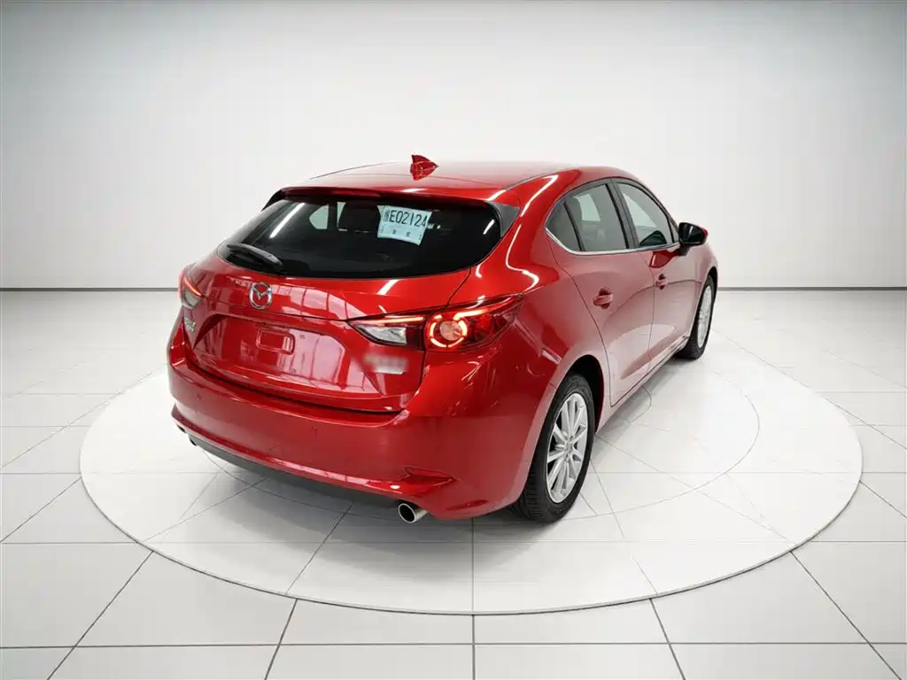 Mazda Mazda3 3 2019 1.5L AT Luxury VI