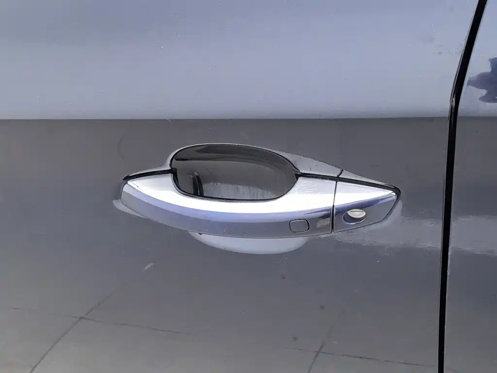 BYD MAX — миниатюра 18