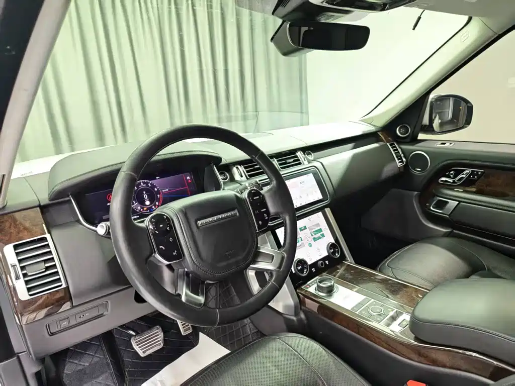Land Rover Range Rover — миниатюра 4