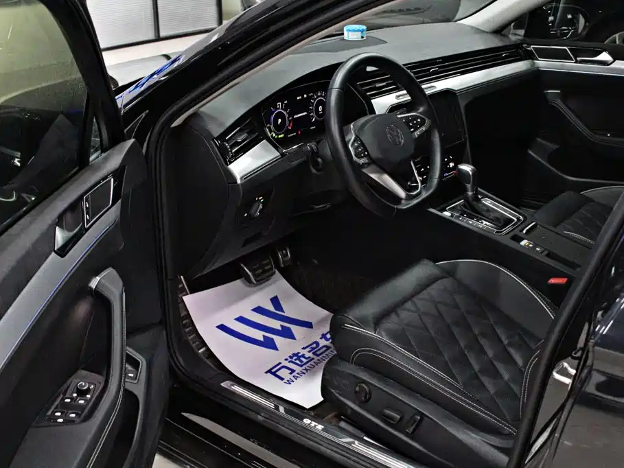 Volkswagen Magotan PHEV — миниатюра 4
