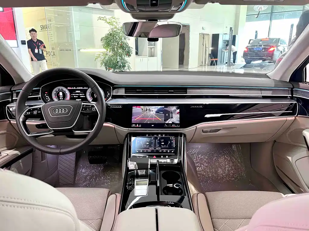 Audi A8 — миниатюра 8