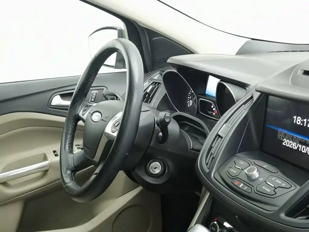 Ford Kuga — миниатюра 22