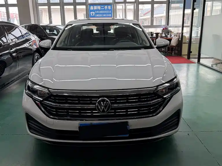 Volkswagen Sagitar 2024 200TSI DSG