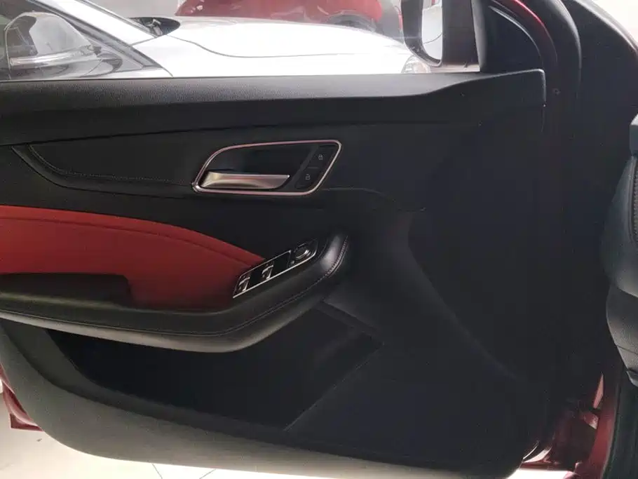 MG MG6 — миниатюра 7