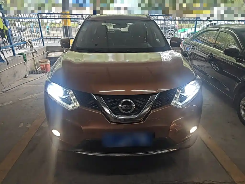Nissan X-Trail — миниатюра 3