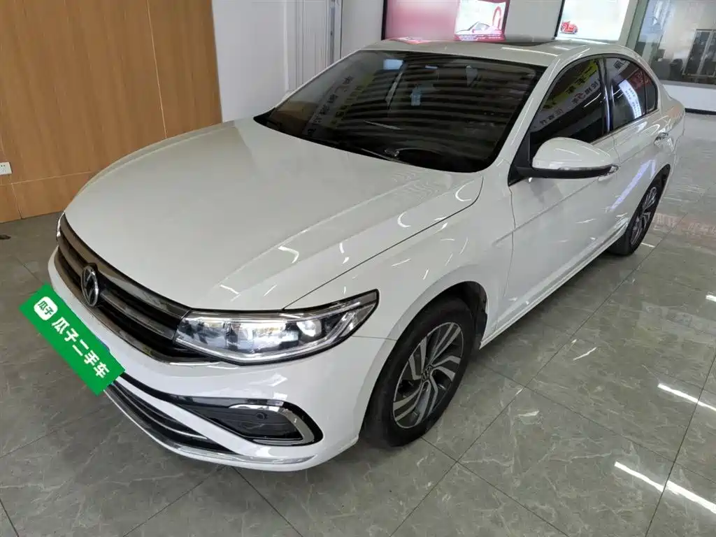 Volkswagen Bora 2023
