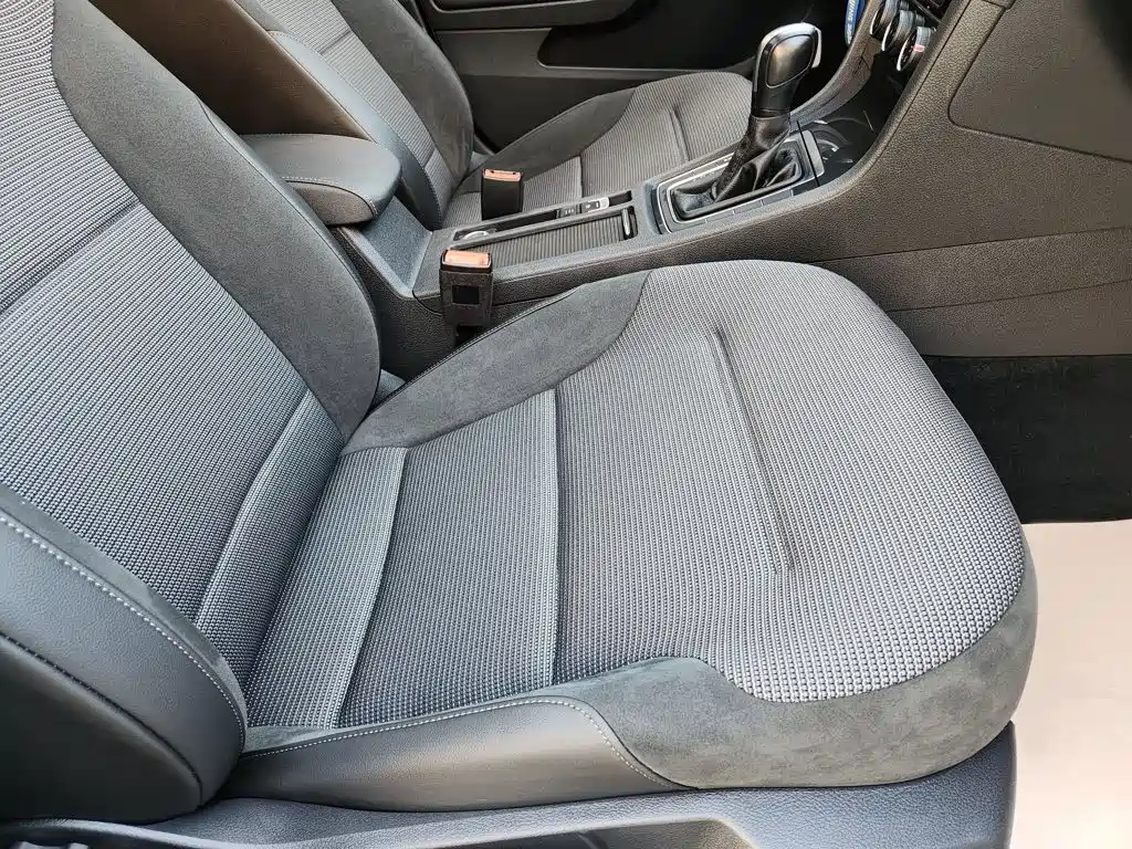 Volkswagen Golf — миниатюра 13