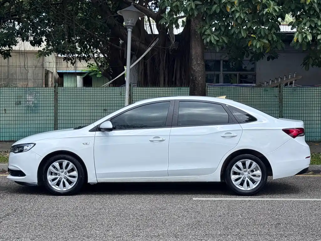 Buick Excelle 2021 1.5L AT Elite