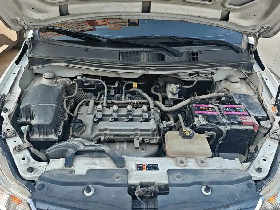 Chevrolet Sail — миниатюра 10