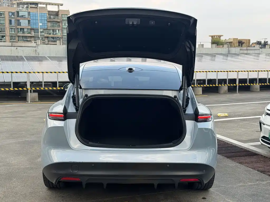 NIO ET5 — миниатюра 7