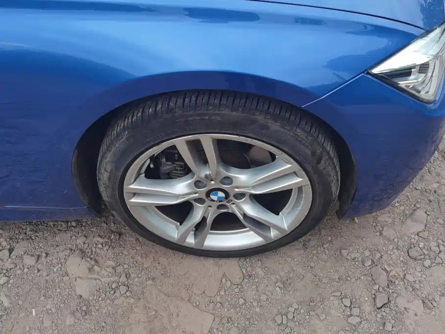 BMW 3 Series — миниатюра 6