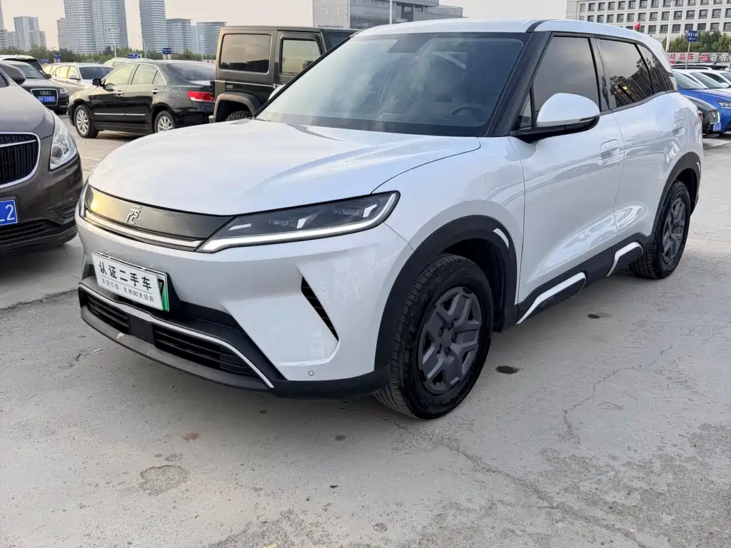 BYD Yuan UP