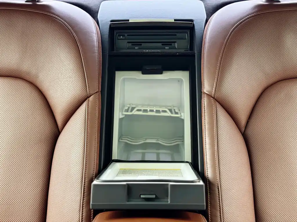 Audi A8 — миниатюра 20