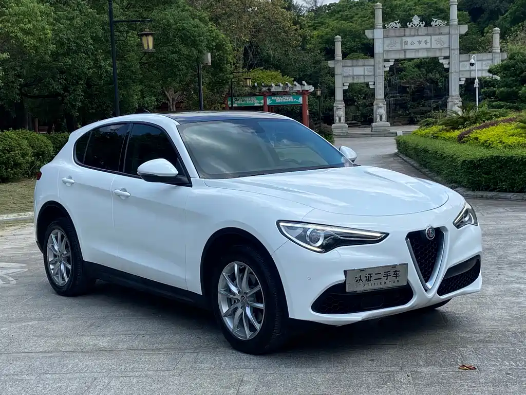 ALFA ROMEO STELVIO