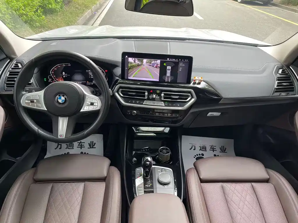 BMW X3 — миниатюра 9