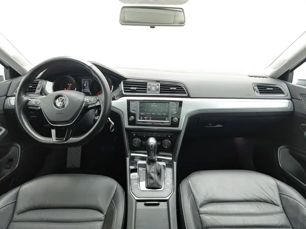 Volkswagen Lamando — миниатюра 5