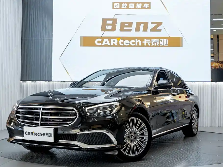 Mercedes-Benz E-Class — миниатюра 2