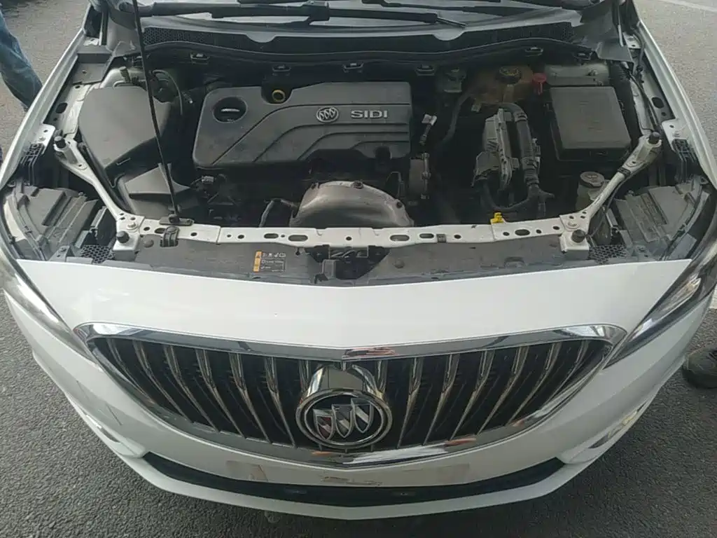 Buick Verano — миниатюра 20