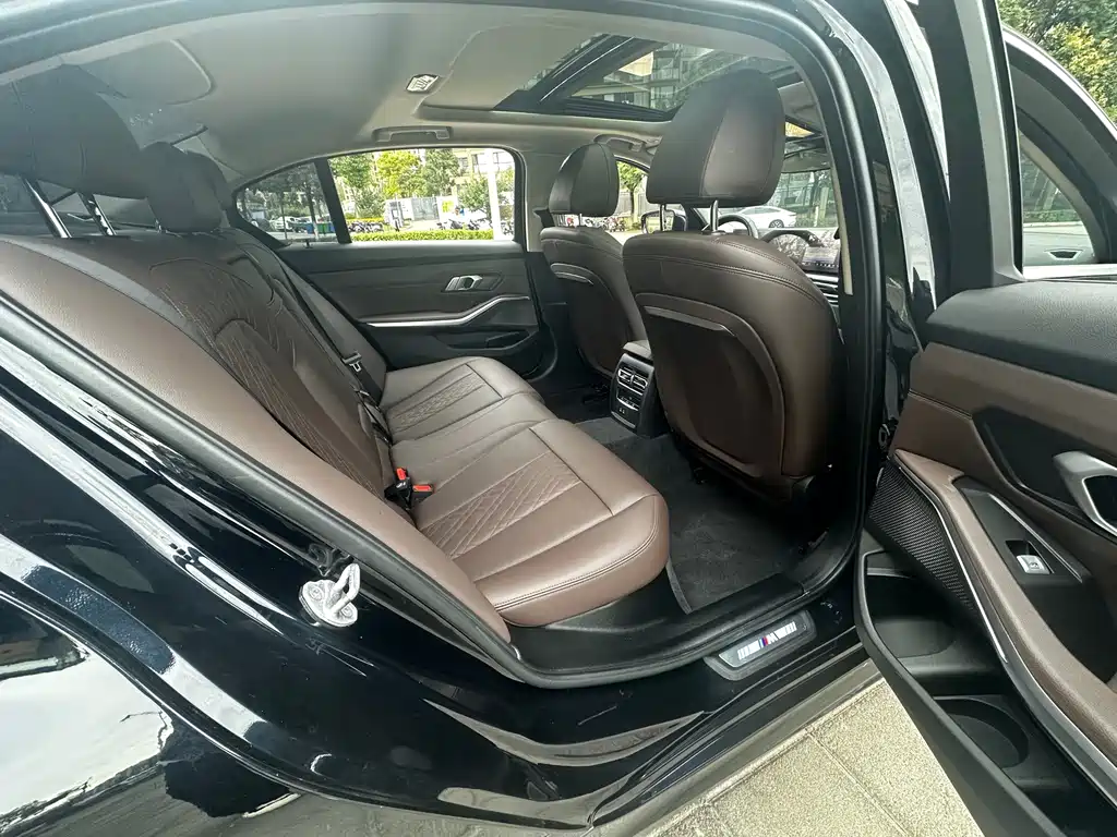 BMW 3 Series — миниатюра 9