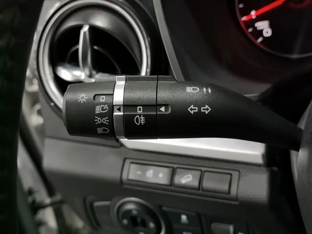 BYD Song — миниатюра 21