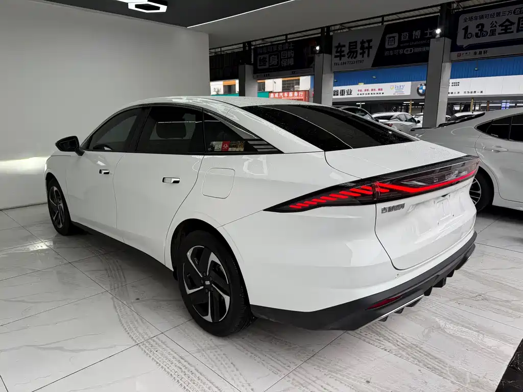 GEELY GALAXY GALAXY L6