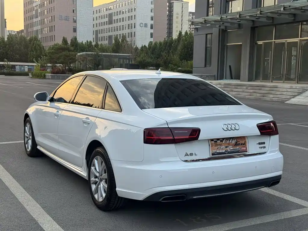 Audi A6L — миниатюра 5