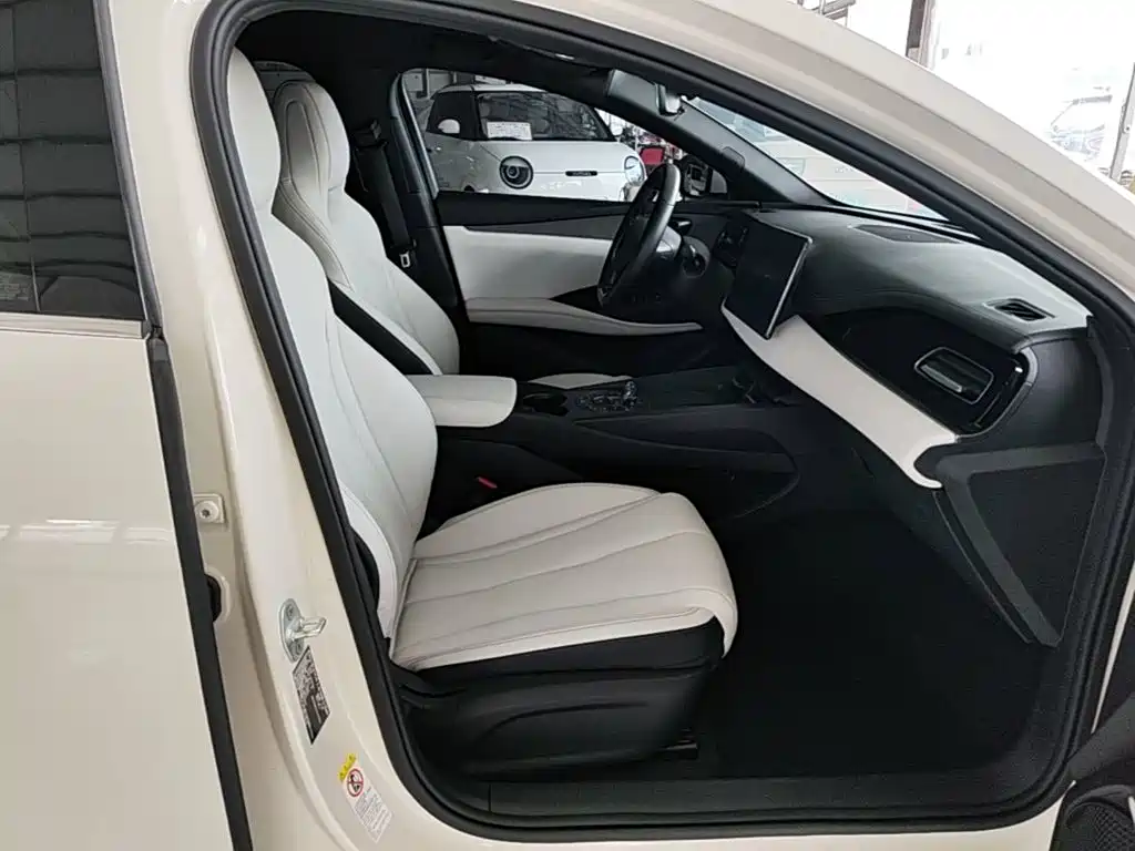 BYD Seal 06 — миниатюра 25